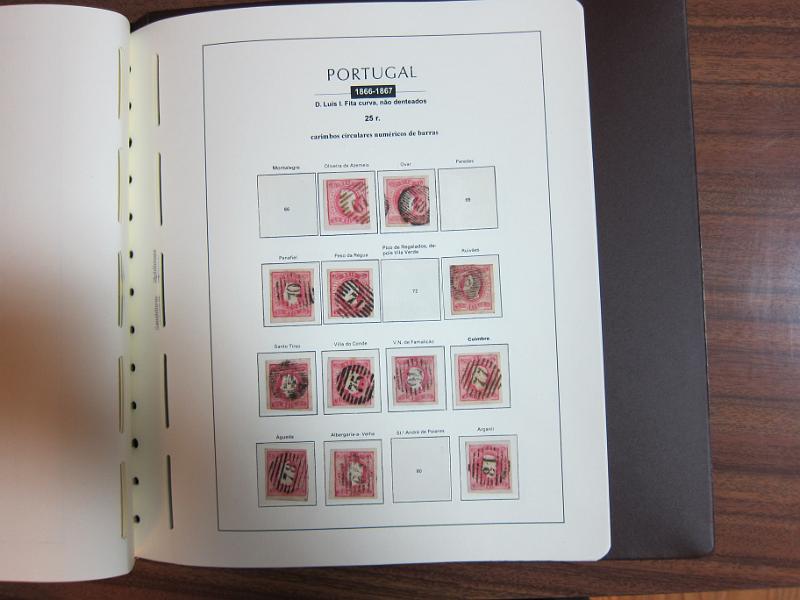 0015 (86).jpg -     Lote:    15      Marcofilia      Lotes Especiais       Descrição:      Portugal.   Colecção especializada de marcas numéricas das 1.ª e 2.ª reformas em selos de 25 reis, desde D. Maria II até D. Luís I, de frente. Lote a ver.        Lote       Valor Base:     &euro; 1.500,00     Valor Venda:     &euro; 3.000,00     